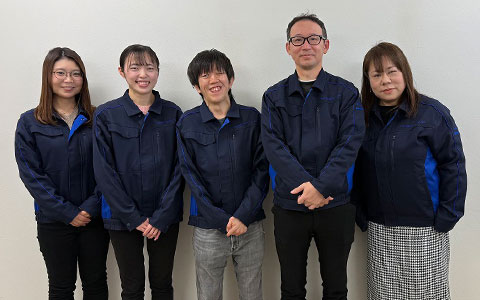 栃木精工株式会社様　作業服を納品しております。